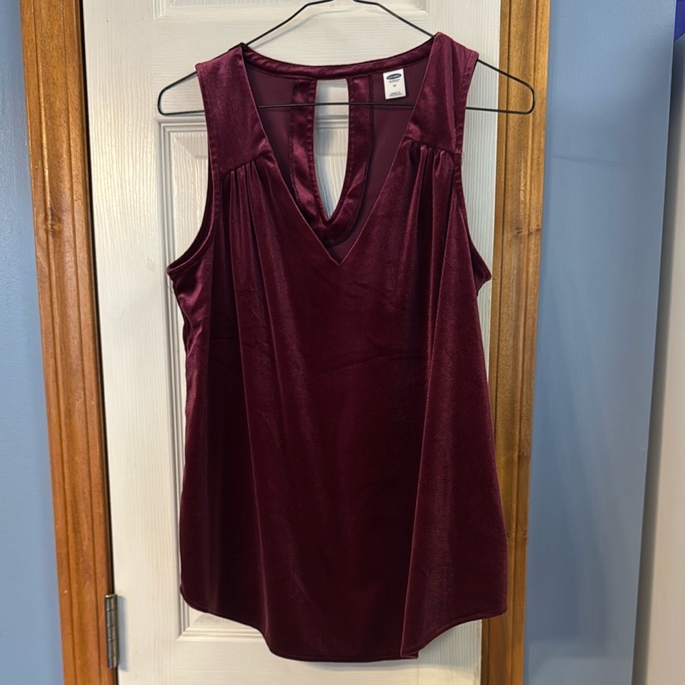 Old Navy Red/burgundy Velvet Relaxed Cut Out Tank Top